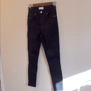 Zara Women's Black Skinny Jeans
